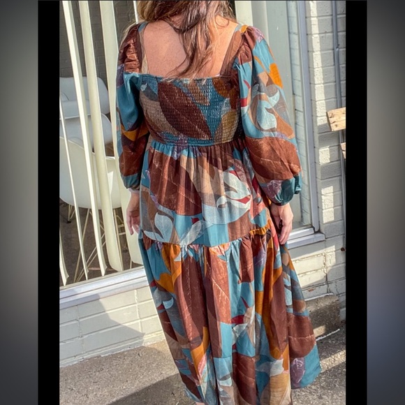 Entro Midi/Maxi Floral Dress - Picture 2 of 16